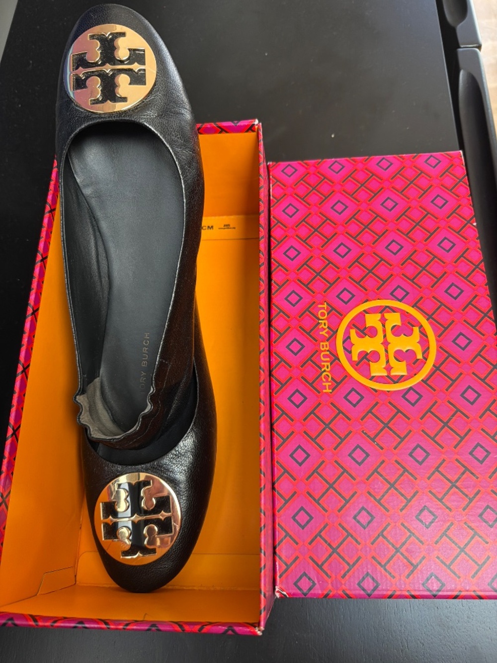 Tory Burch Claire Ballet Flats – Black Leather, Size 8 - Picture 3 of 4